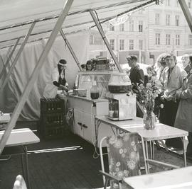 Kawiarnia letnia "Hortexu" na pl. Solnym we Wrocławiu
