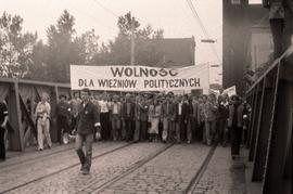 Uwolnić więźniów politycznych