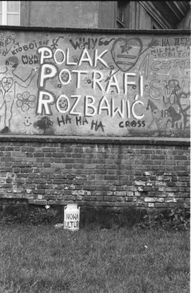 Wystawa Pomarańczowej Alternatywy