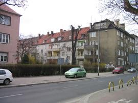 Widok na ulicę Hallera